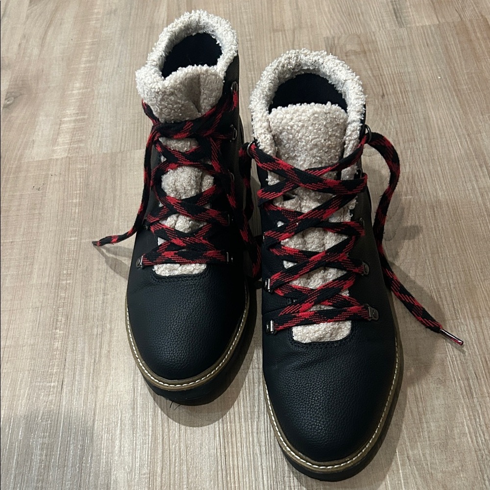 Dr. Scholl's Black and Red Lace Up Boots